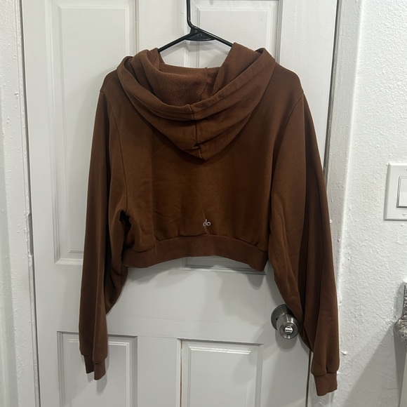 ALO Cropped Sweatshirt - Picture 2 of 3